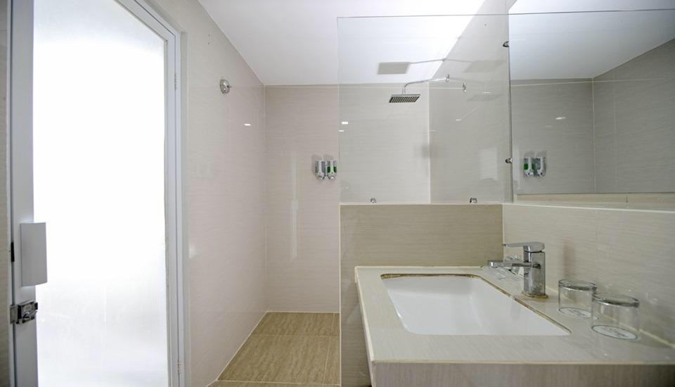 Kamar Executive 2p di D'Season Hotel (Bukit View Laut)